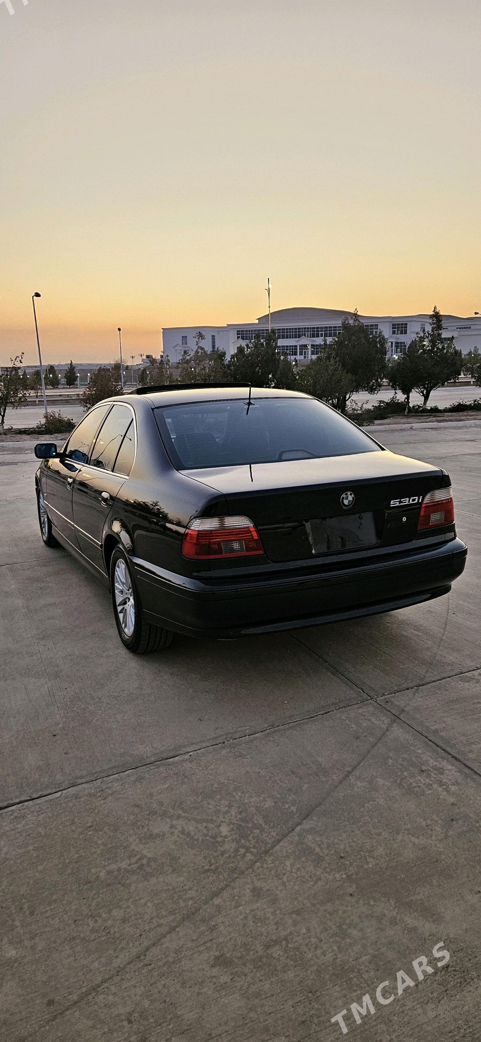BMW E39 2002 - 160 000 TMT - Балканабат - img 2