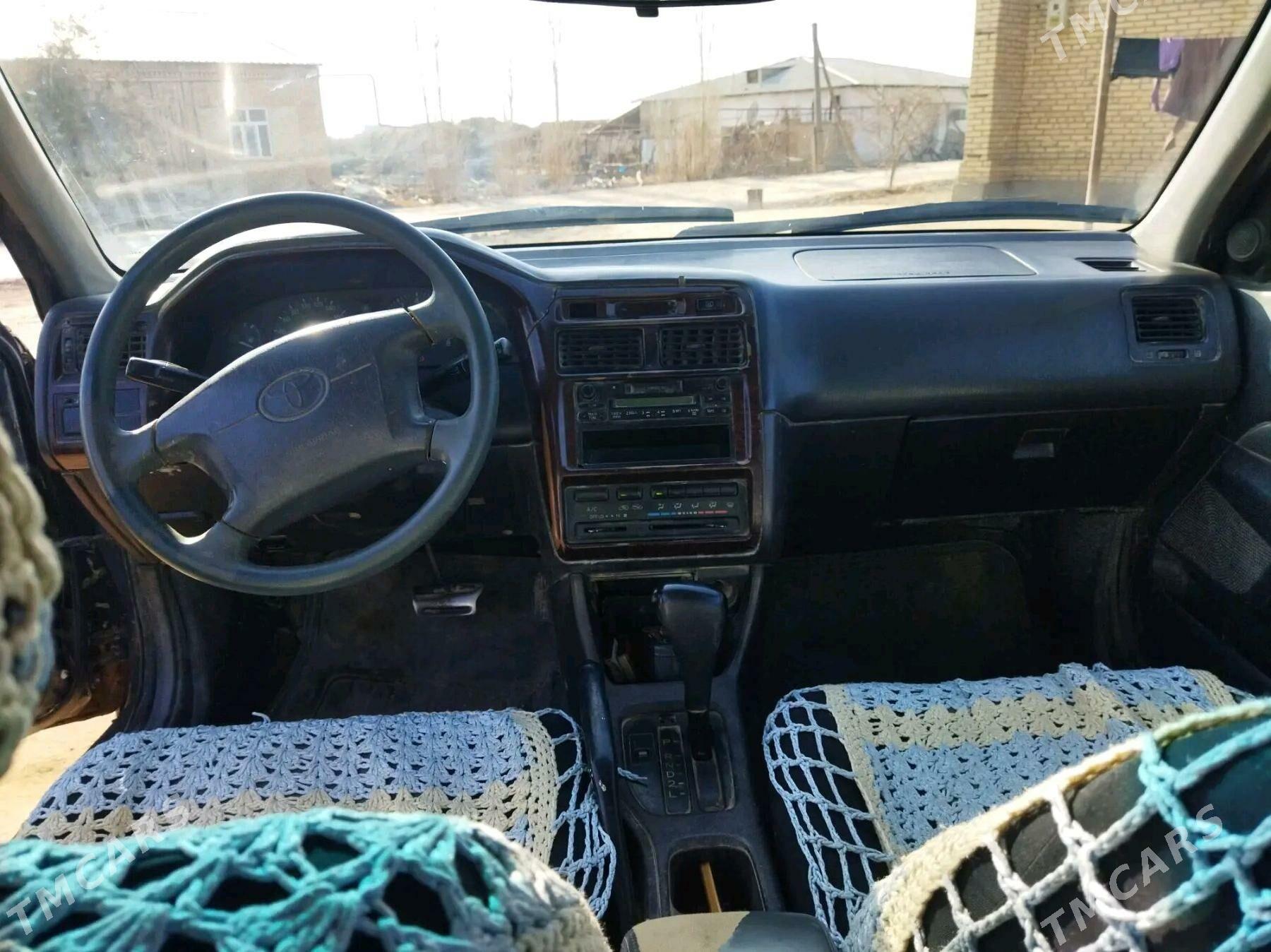 Toyota Corona 1998 - 60 000 TMT - Darganata - img 3