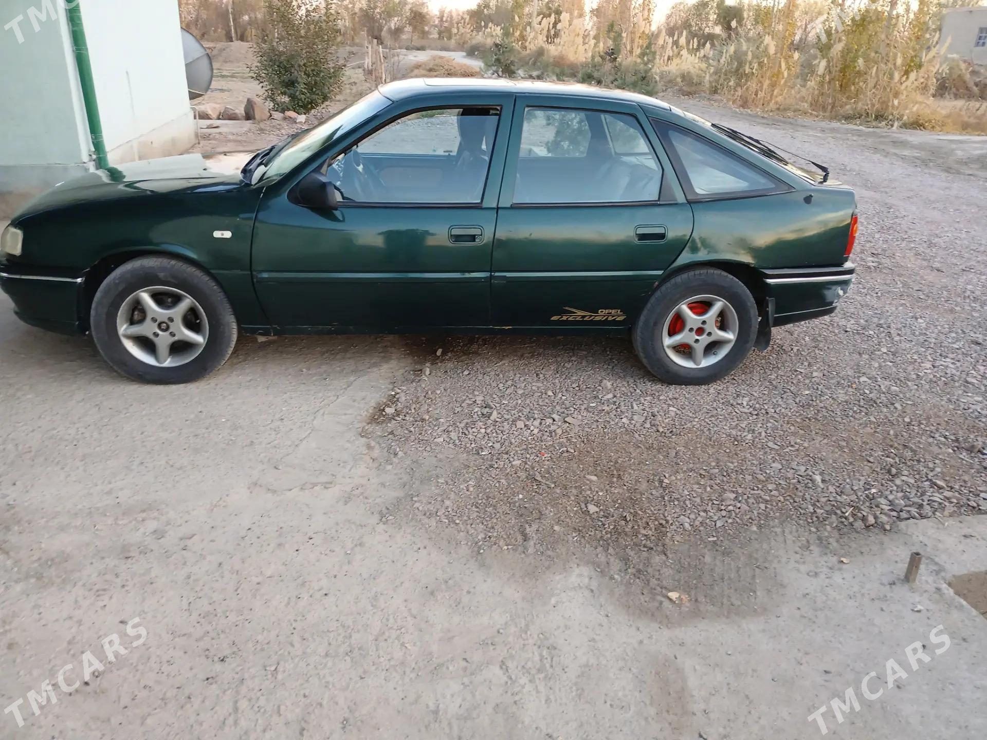 Opel Vectra 1993 - 22 000 TMT - Губадаг - img 2