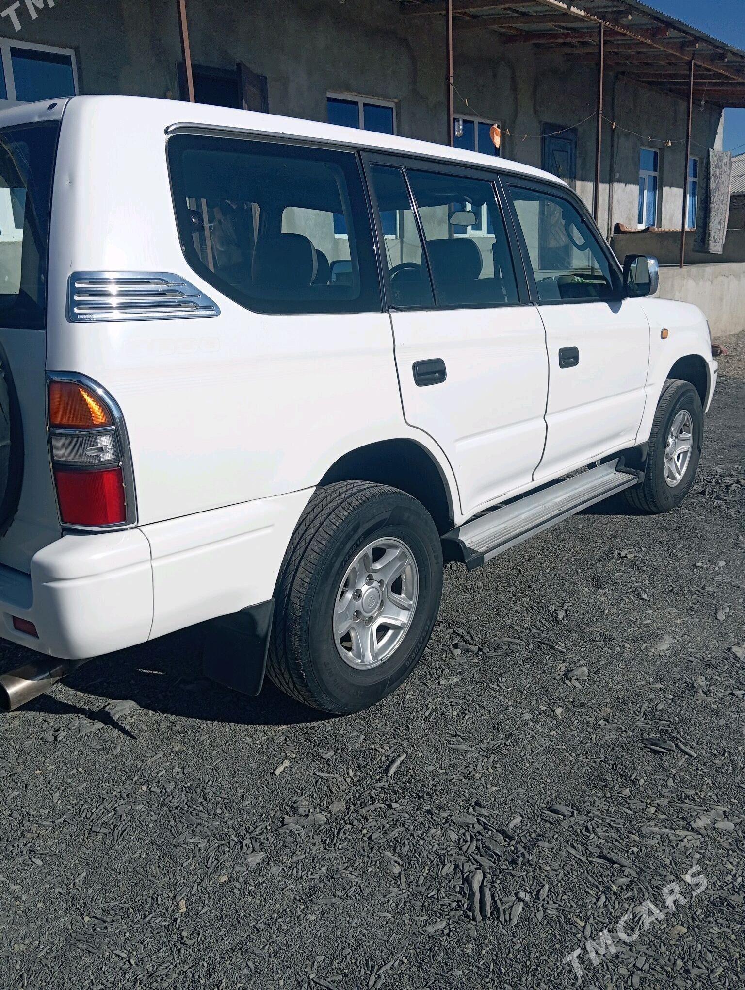 Toyota Land Cruiser Prado 1997 - 160 000 TMT - Бахарден - img 5