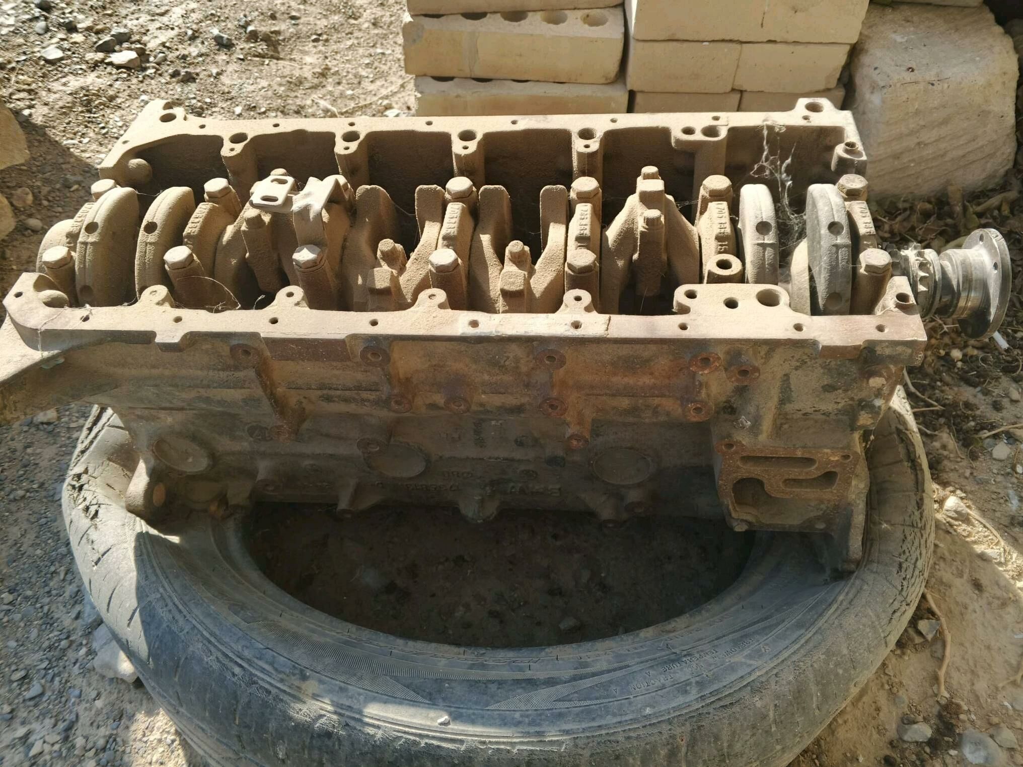 Dwigitil BMW Galowka 1 000 TMT - Гызыларбат - img 1