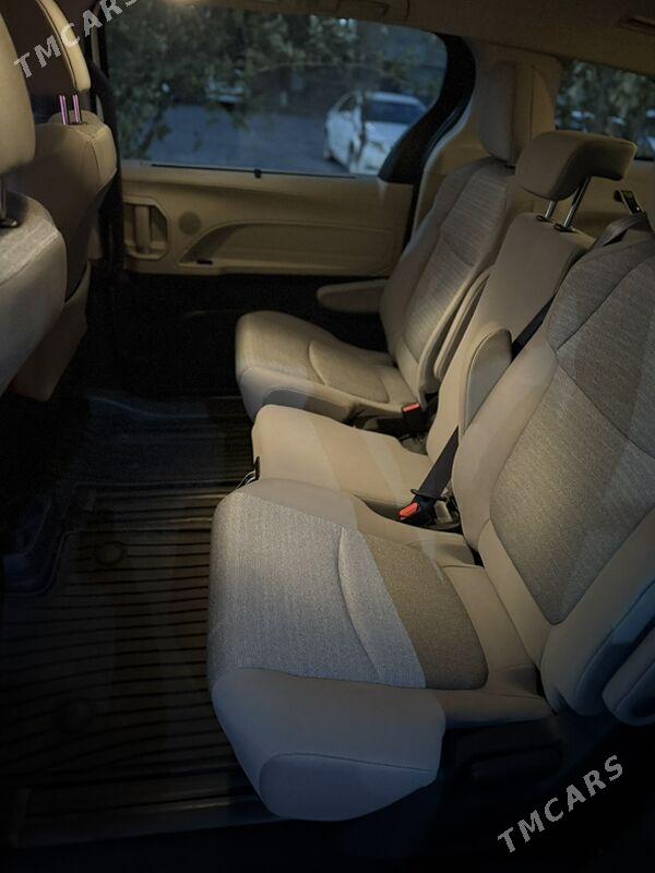 Toyota Sienna 2023 - 460 000 TMT - Мары - img 3