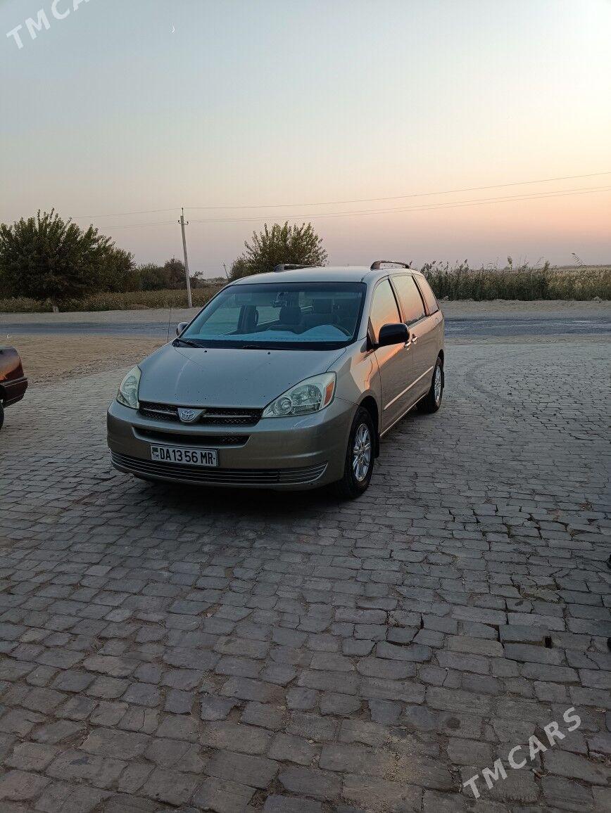 Toyota Sienna 2004 - 249 000 TMT - Baýramaly - img 8