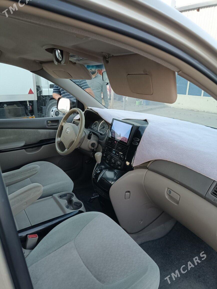 Toyota Sienna 2004 - 249 000 TMT - Baýramaly - img 1