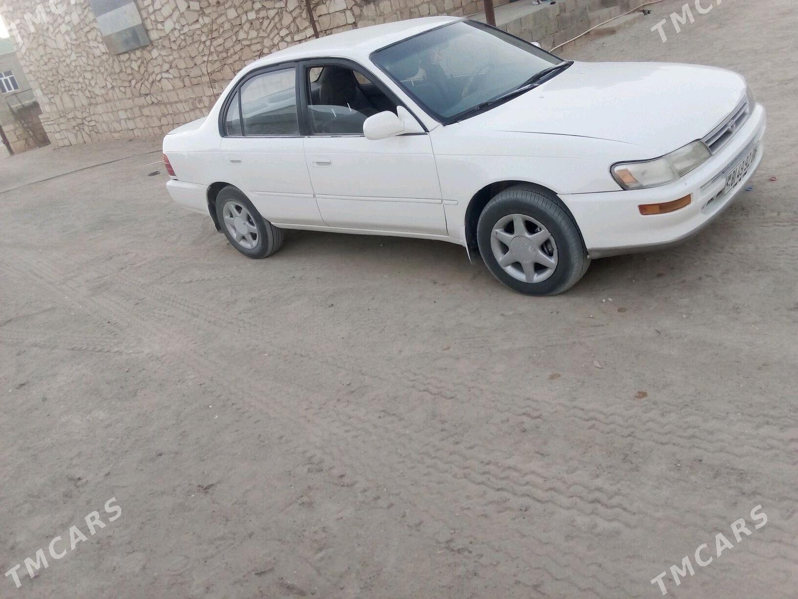 Toyota Corona 1994 - 65 000 TMT - Туркменбаши - img 2