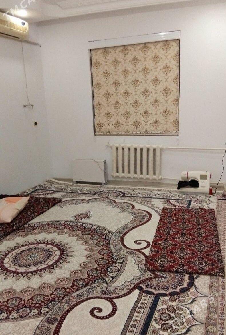 Kemine 4/1 etaz 1/2 kom edilen - Ашхабад - img 2