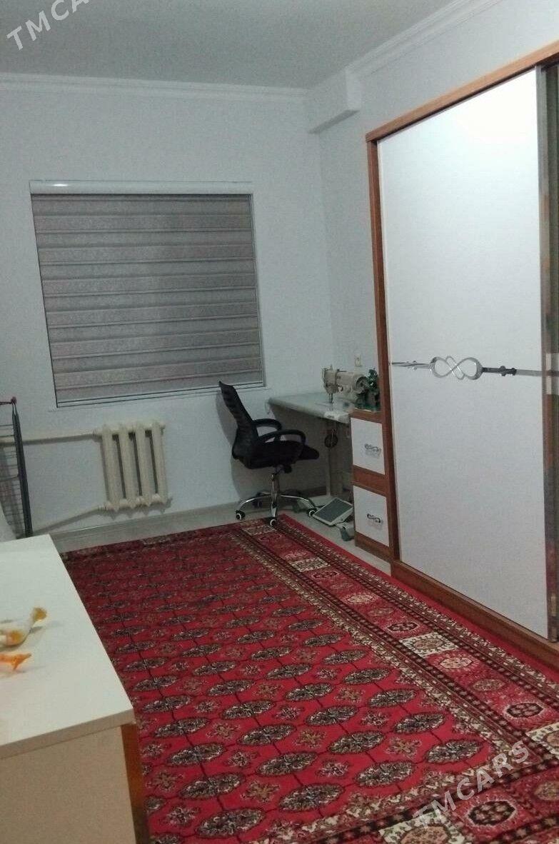 Kemine 4/1 etaz 1/2 kom edilen - Ашхабад - img 1