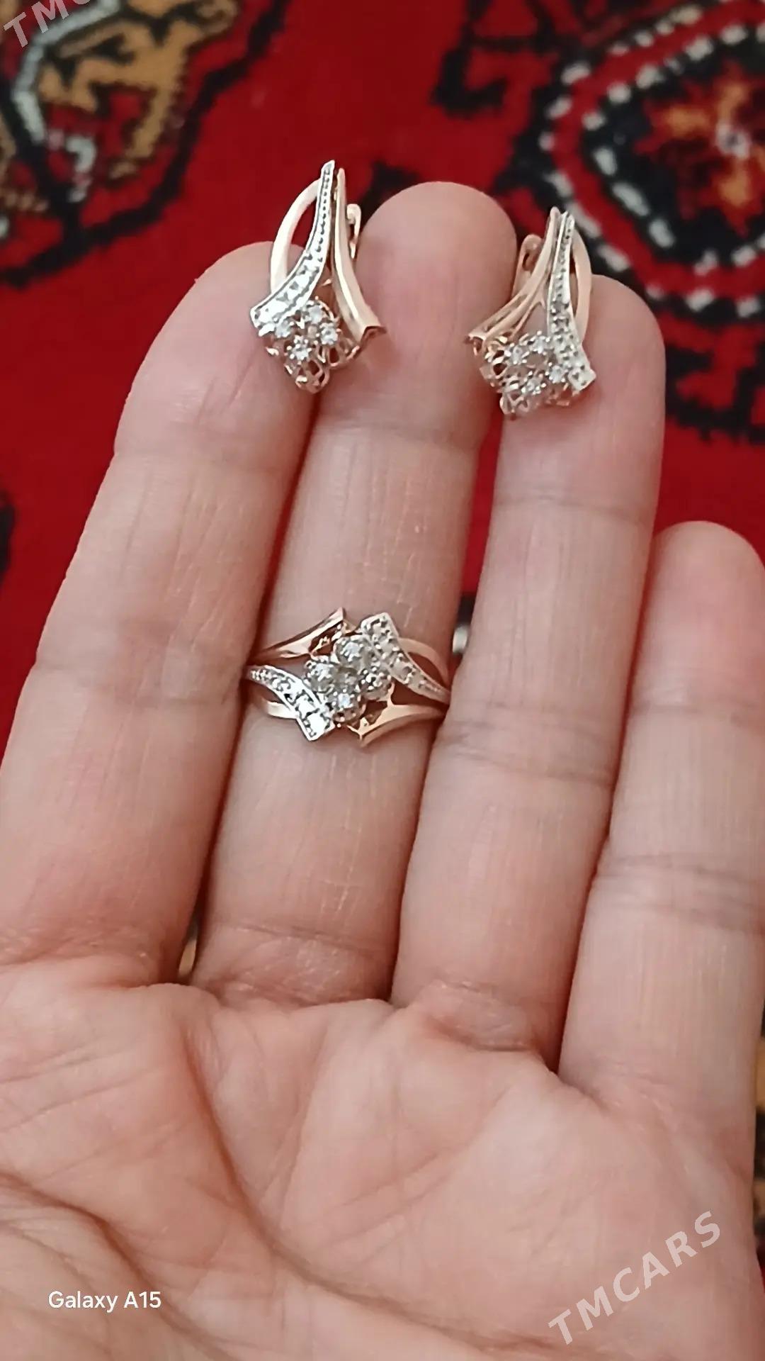 Gulakhalka komplekt - Aşgabat - img 2