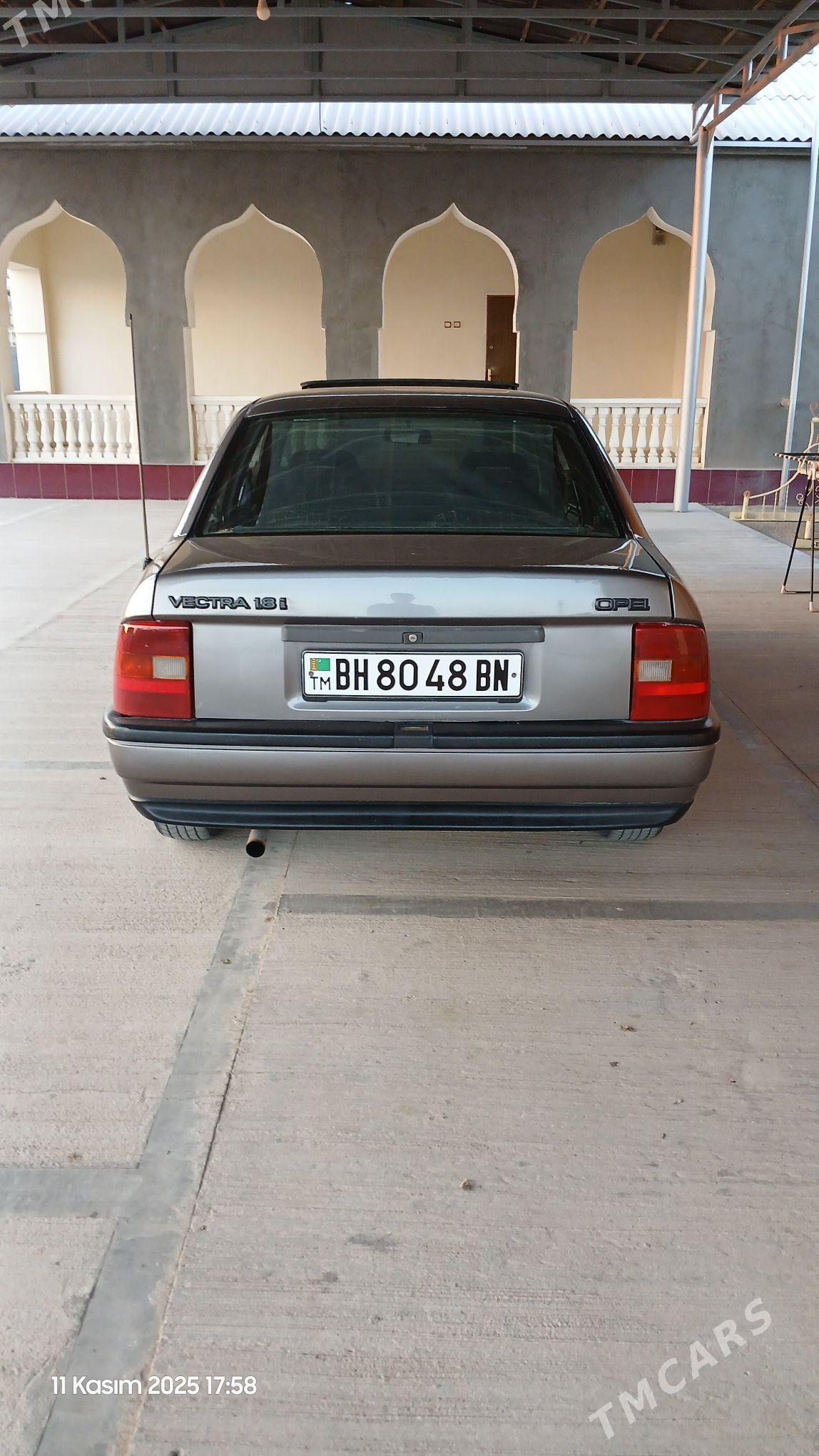 Opel Vectra 1992 - 42 000 TMT - Гумдаг - img 3