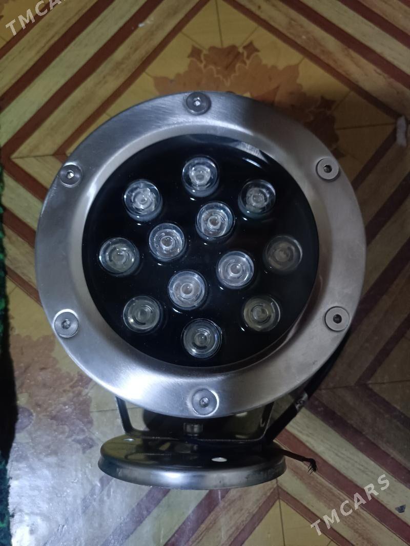 Fontan basseýn RGB Çyra - Ak bugdaý etraby - img 2