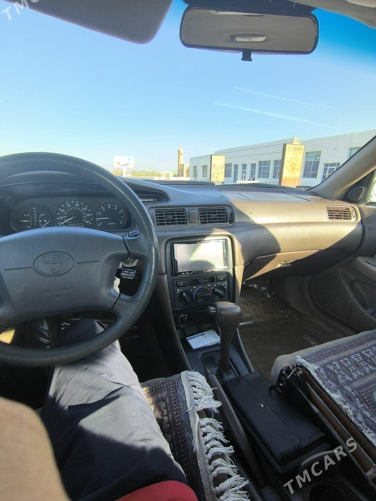 Toyota Camry 1999 - 135 000 TMT - Анев - img 5