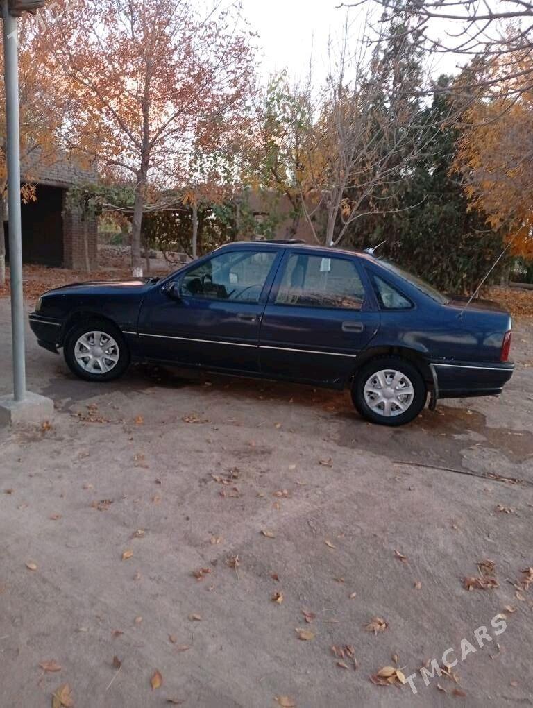 Opel Vectra 1992 - 32 000 TMT - Болдумсаз - img 2
