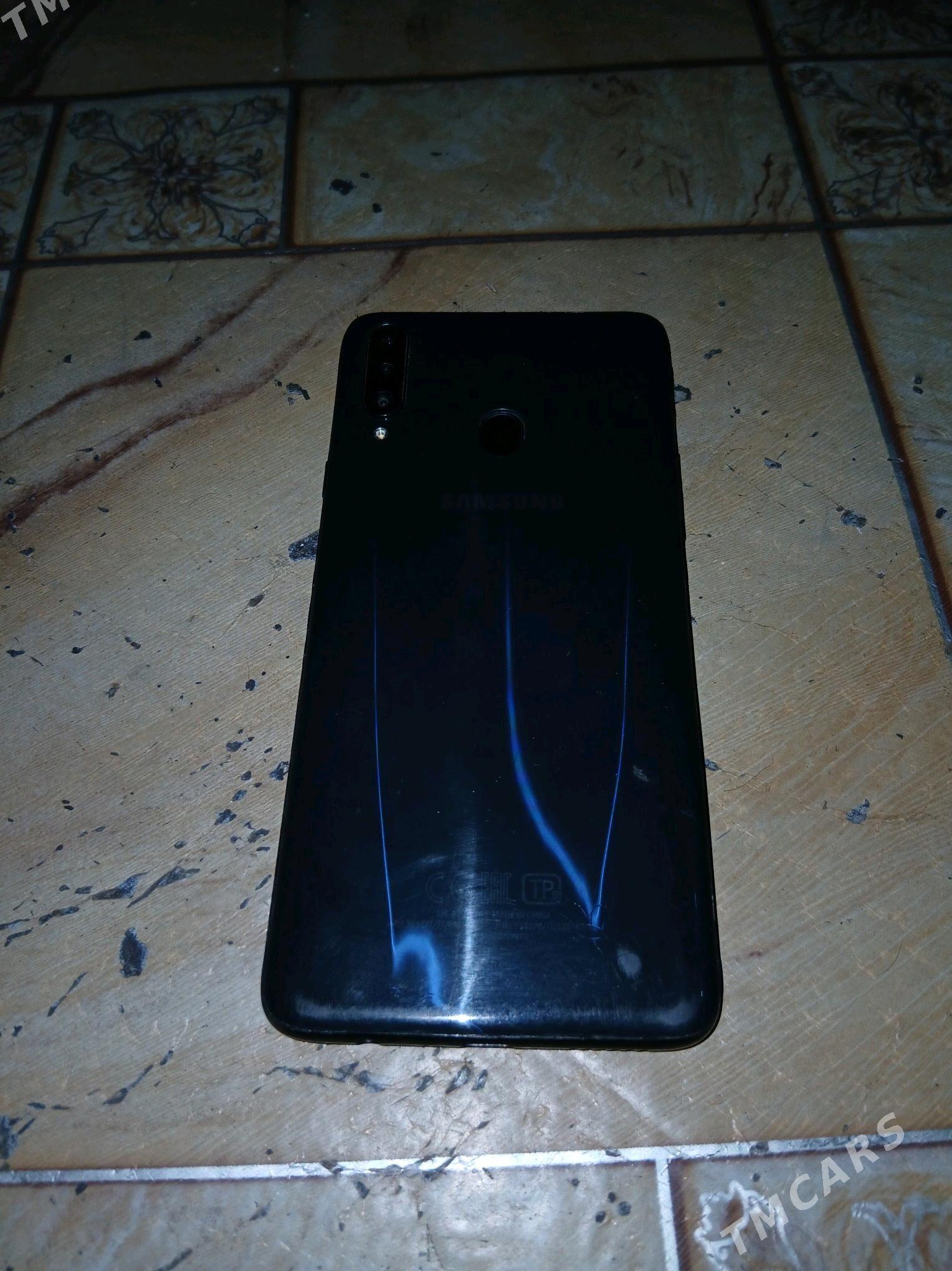 samsung a 20 - Теджен - img 2