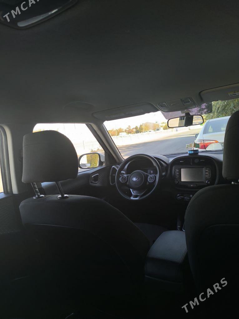 Kia Soul 2021 - 200 000 TMT - 6 мкр - img 3