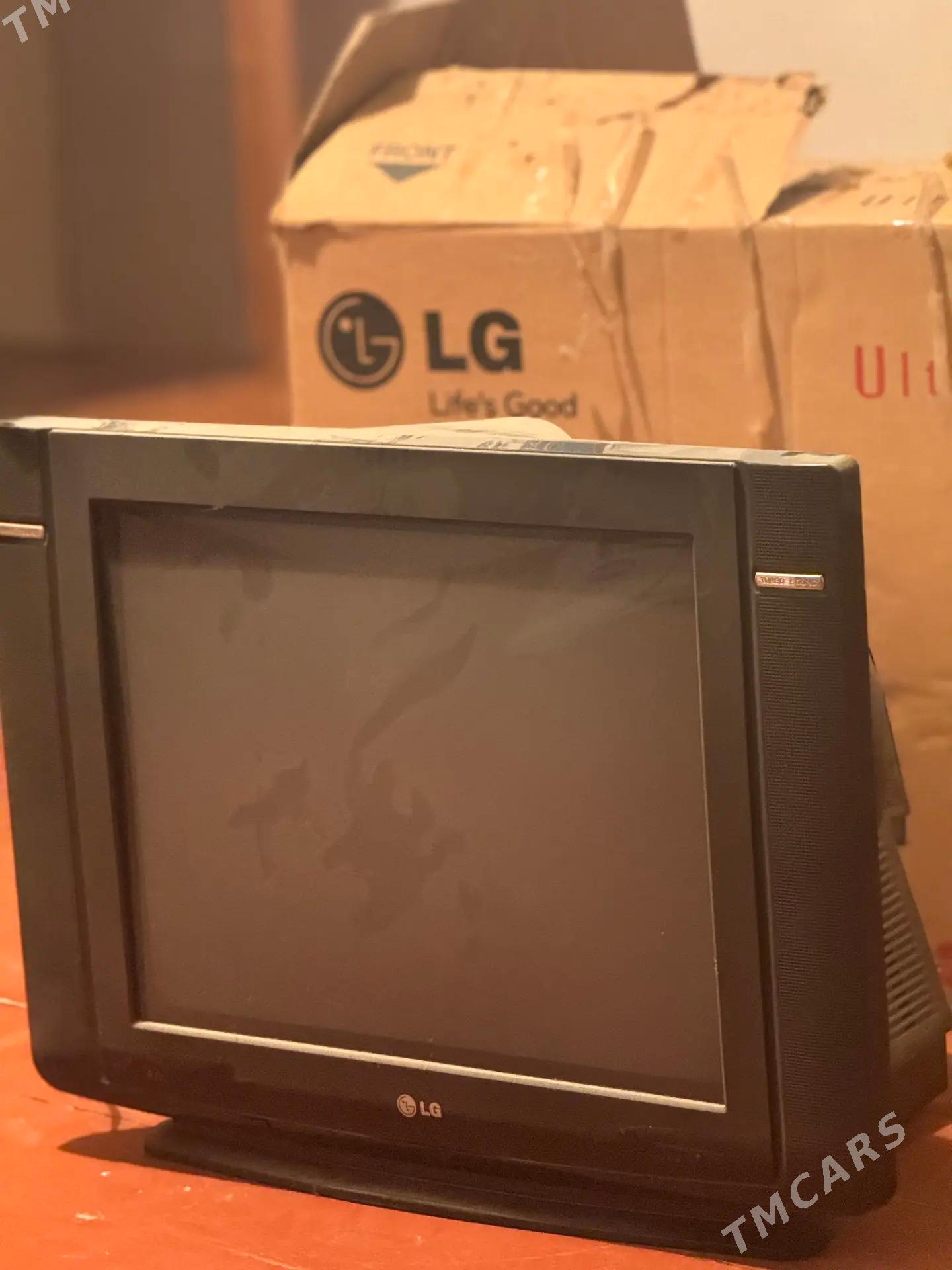 LG telewizor - Mary - img 1