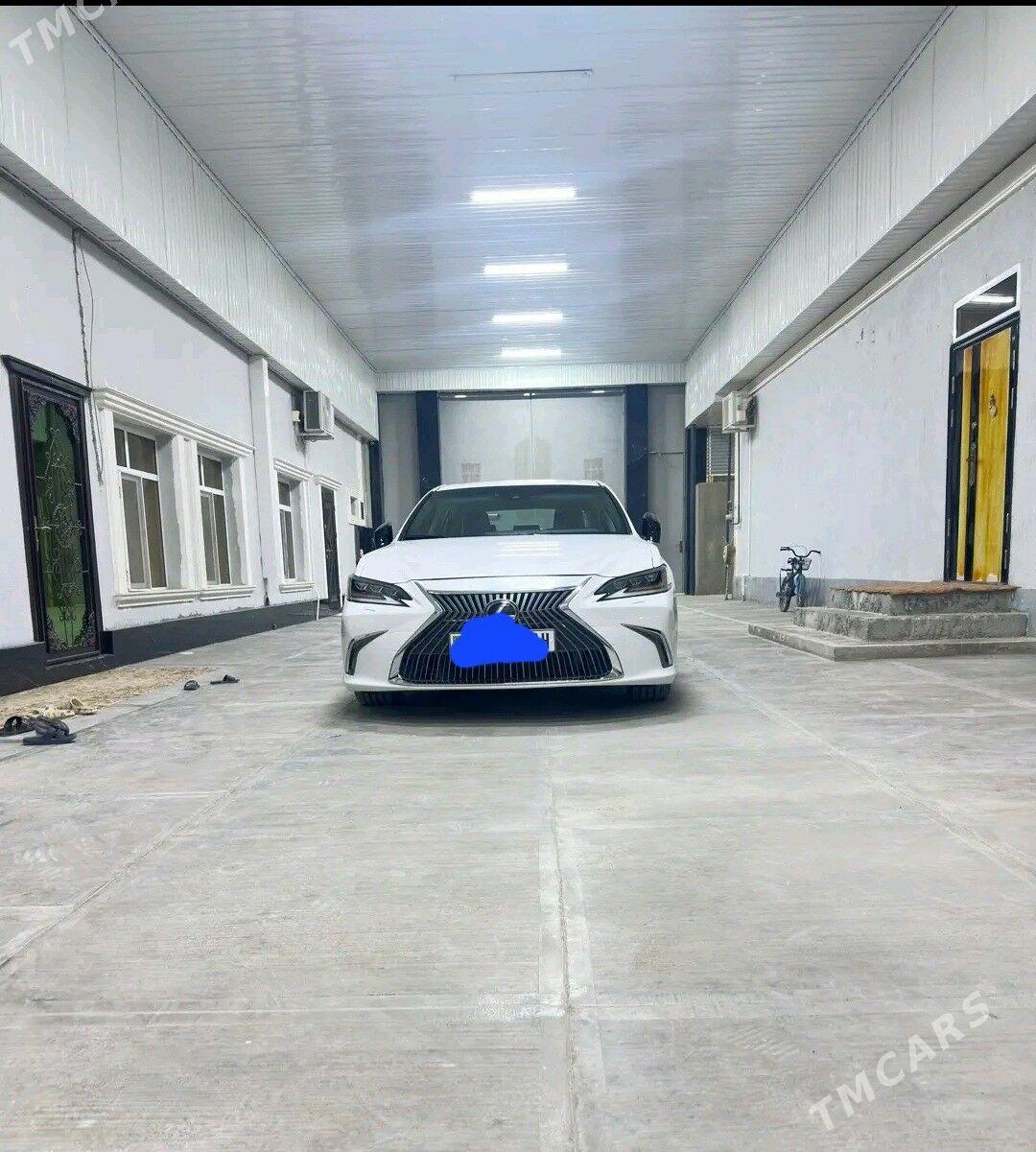 Lexus ES 350 2019 - 500 000 TMT - Гёкдепе - img 2