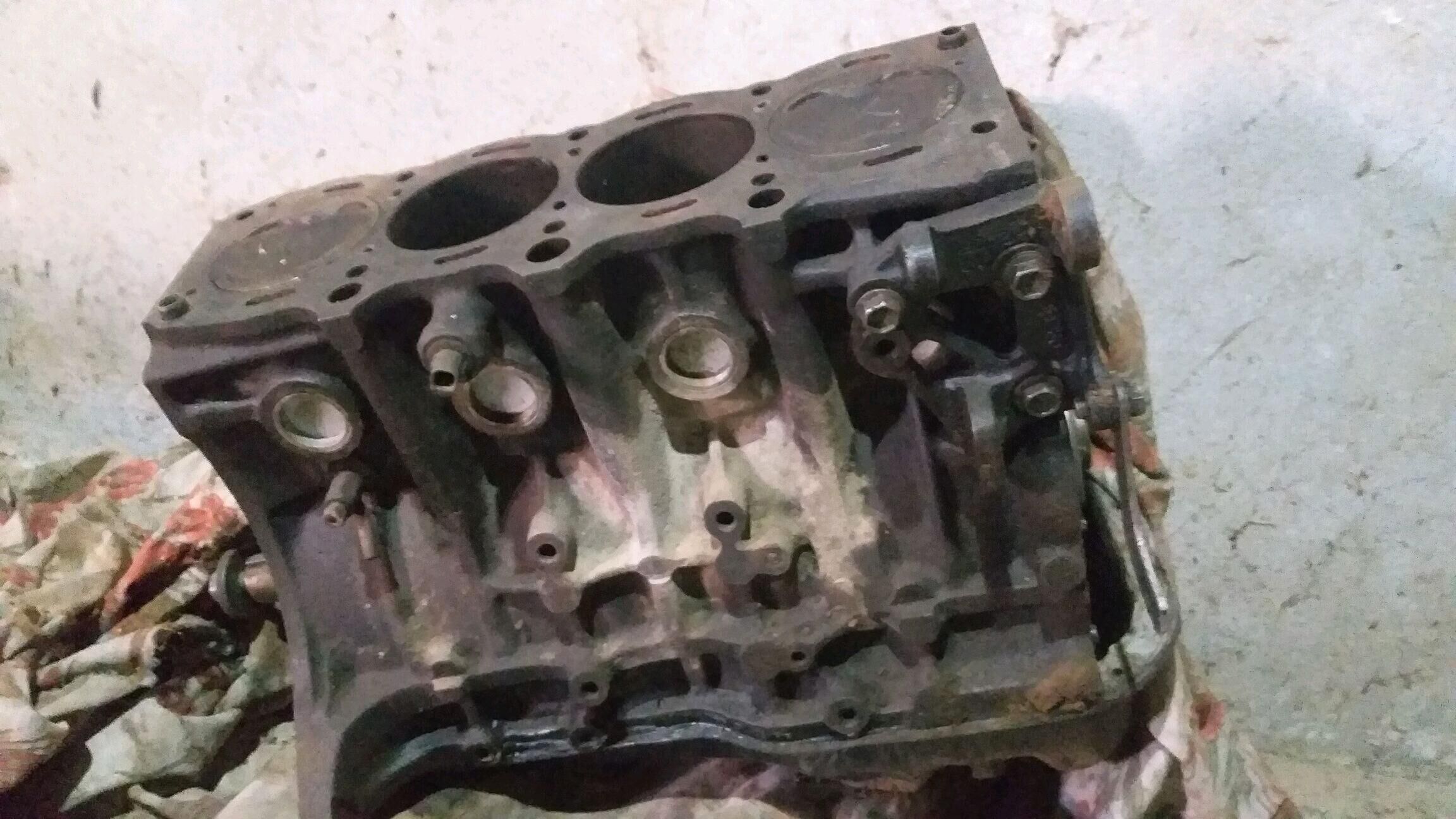 тайота 2.2бабочка запчас 2 000 TMT - Türkmenabat - img 3