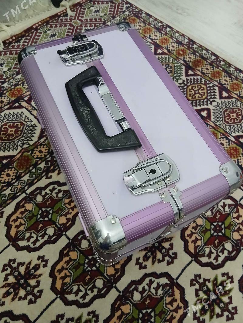 kosmetika cemodan - Бузмеин - img 1