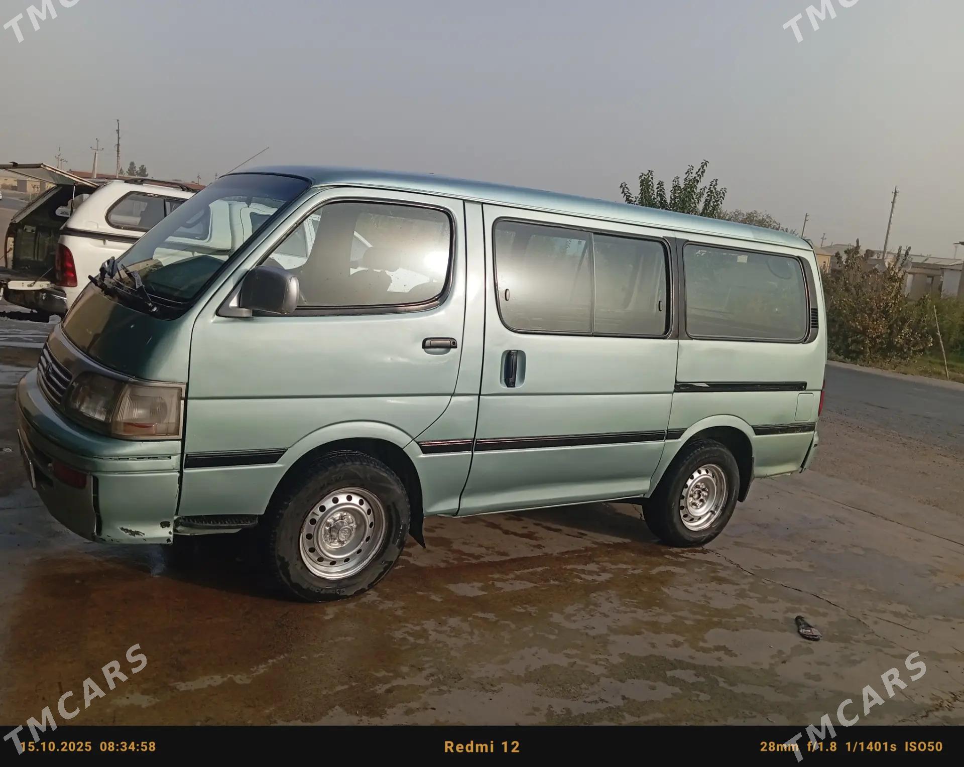 Toyota Hiace 1995 - 78 000 TMT - Мары - img 4