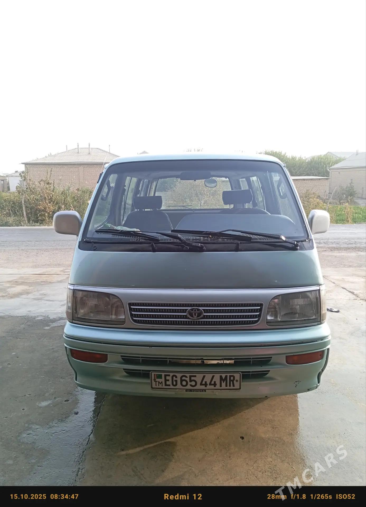 Toyota Hiace 1995 - 78 000 TMT - Мары - img 5
