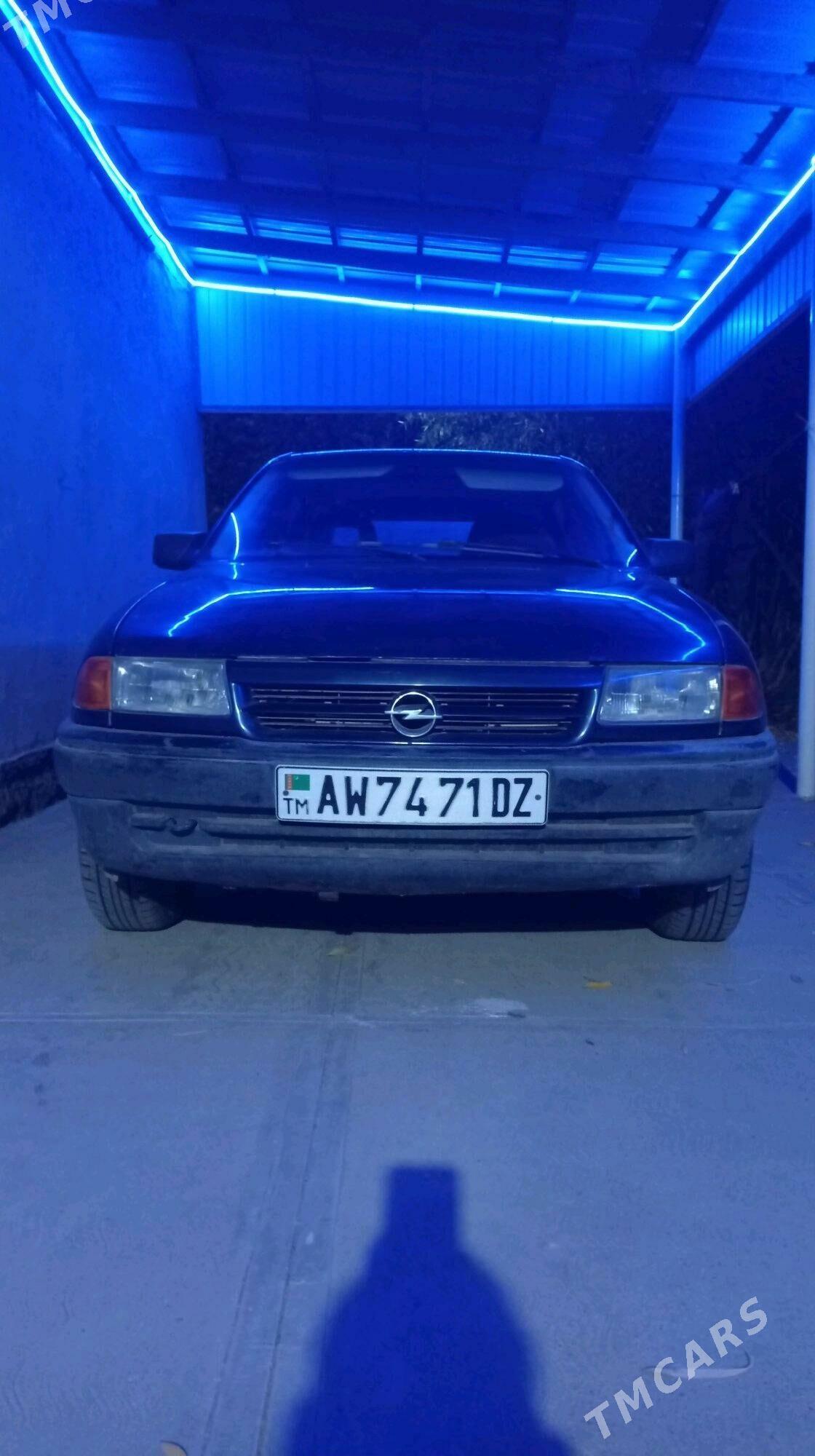 Opel Astra 1992 - 35 000 TMT - Türkmenbaşy etr. - img 1