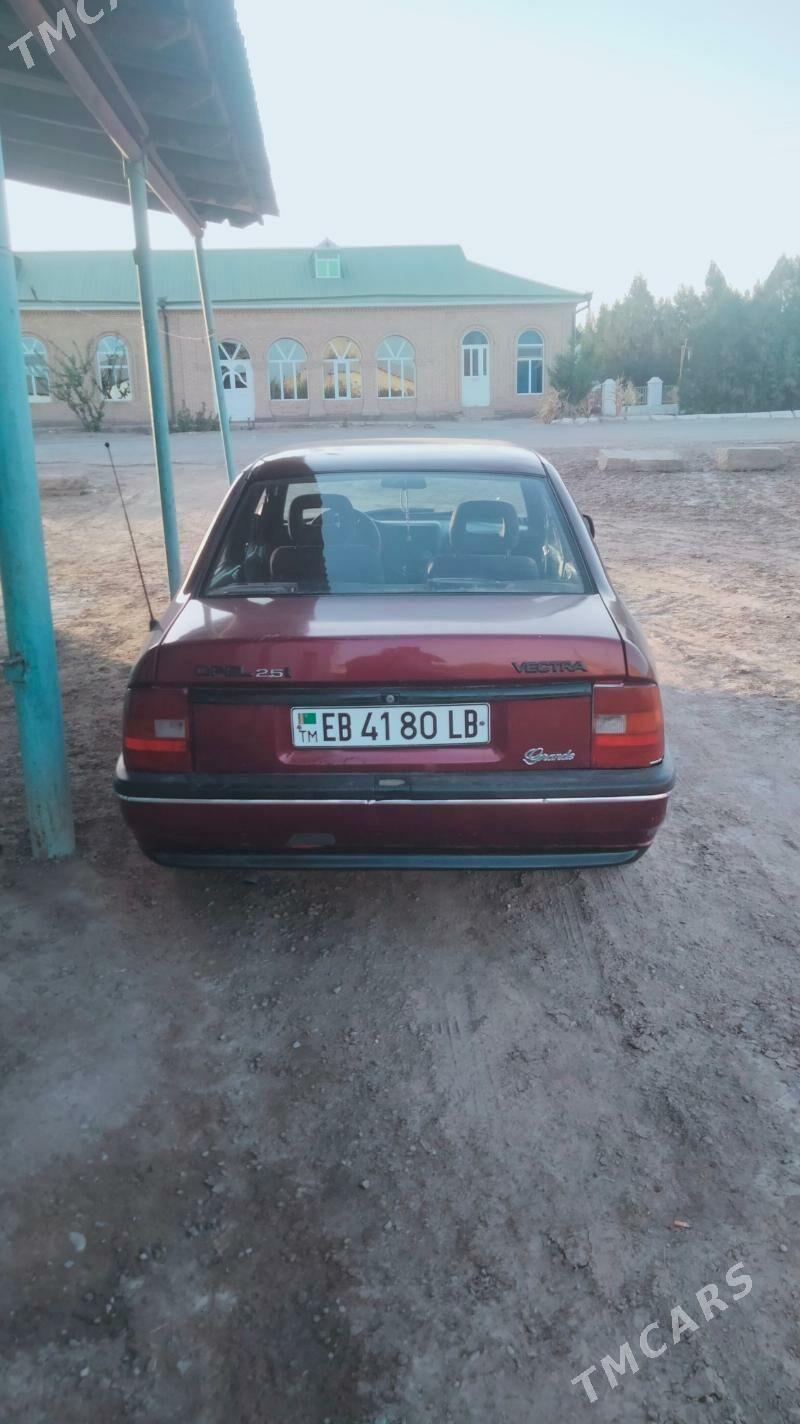 Opel Vectra 1991 - 30 000 TMT - Сейди - img 3