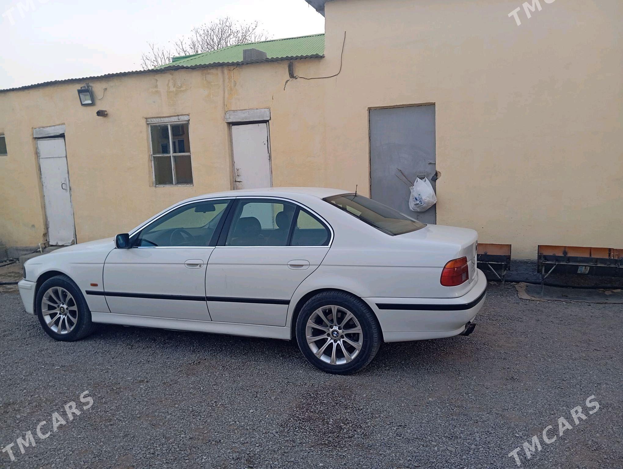 BMW E39 2001 - 110 000 TMT - Рухабат (90-й разьезд) - img 3