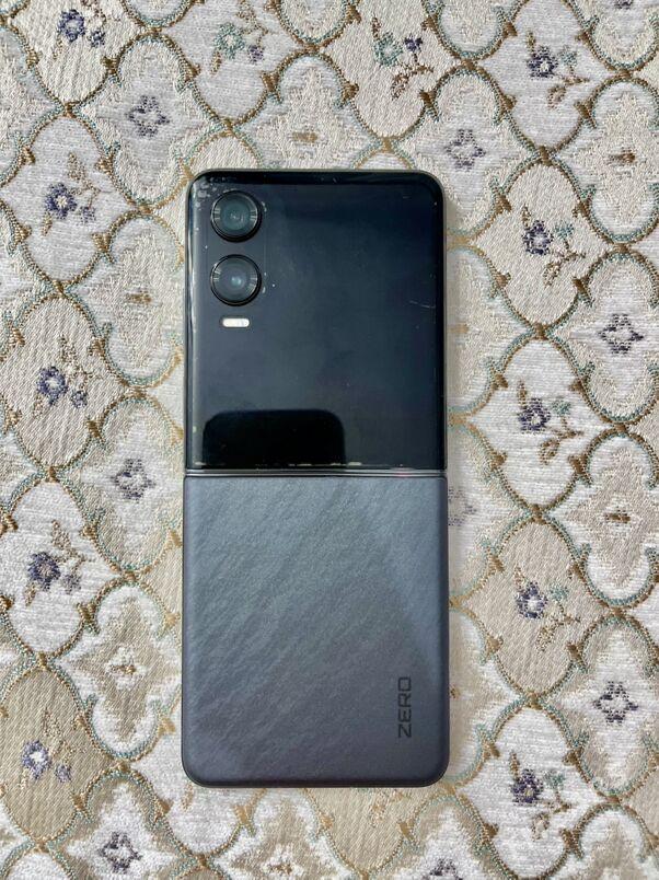 Infinix ZERO Flip 16/512 - Aşgabat - img 2