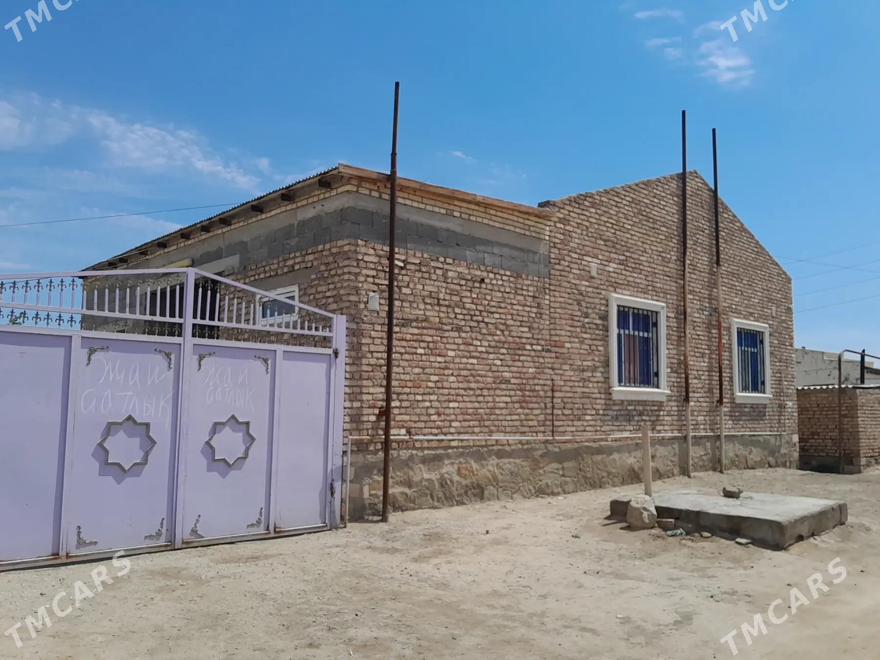 Jay - Bereket - img 1