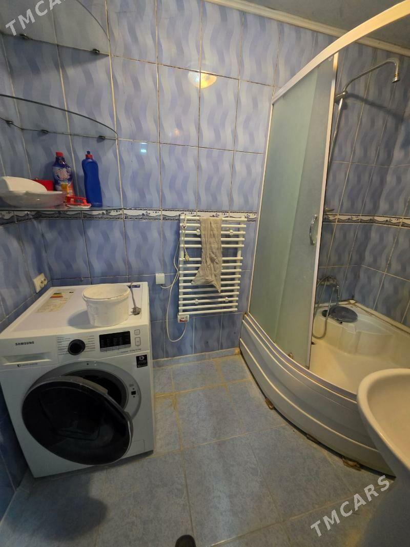 5 МКР 4 комн 130м2 - 5 мкр - img 7