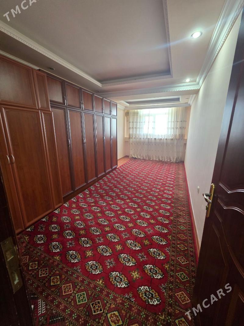 5 МКР 4 комн 130м2 - 5 мкр - img 9