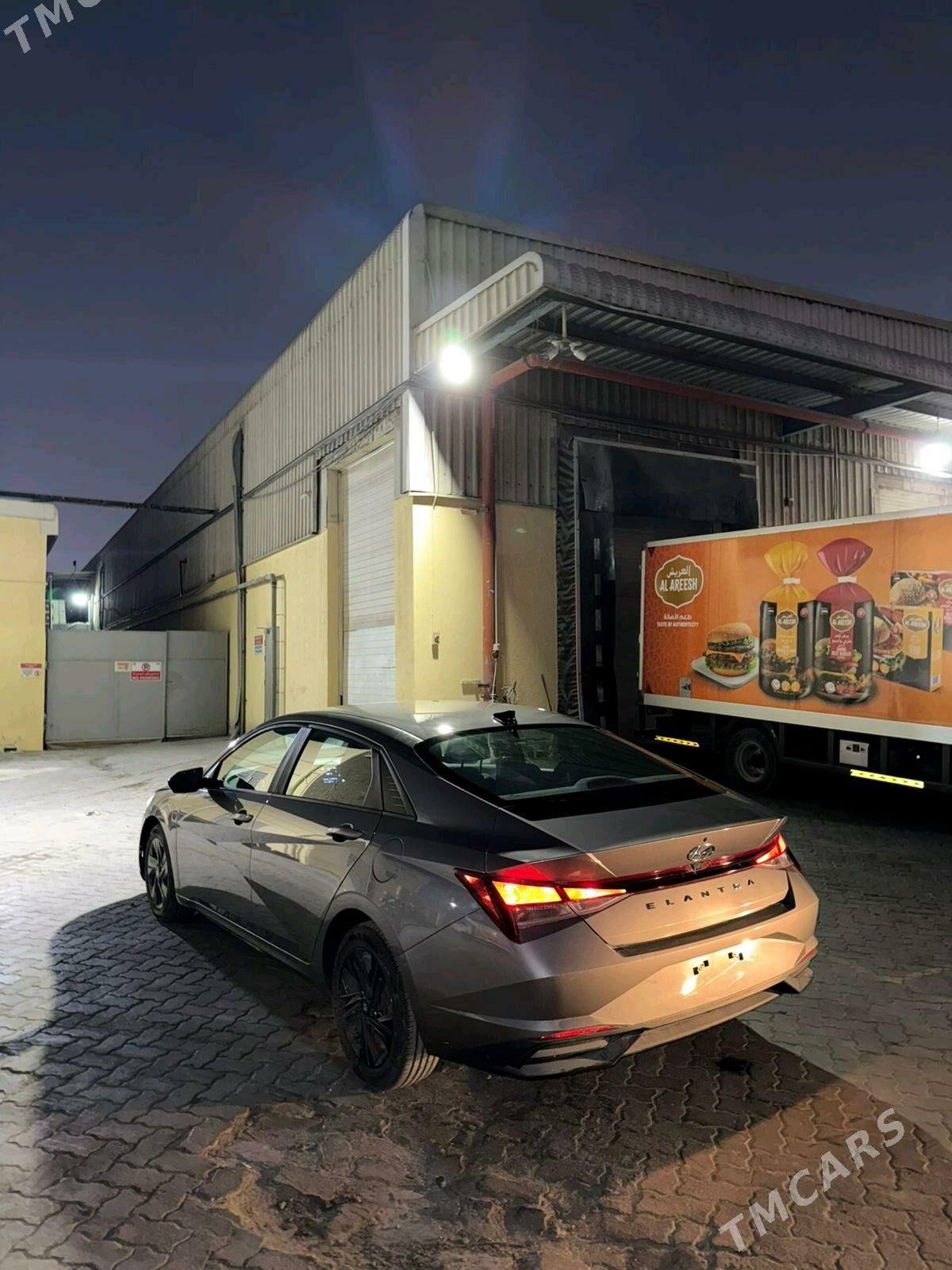 Hyundai Elantra 2022 - 259 000 TMT - Daşoguz - img 4