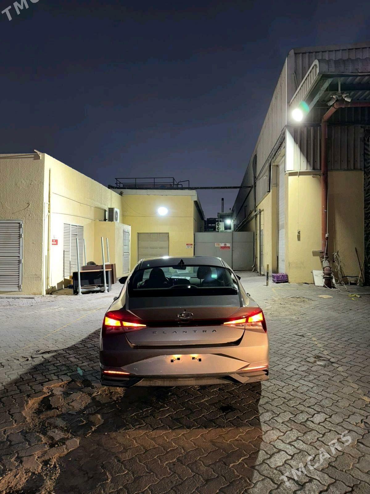 Hyundai Elantra 2022 - 259 000 TMT - Daşoguz - img 2