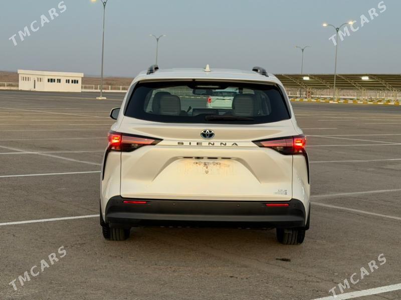 Toyota Sienna 2022 - 471 000 TMT - Ашхабад - img 5