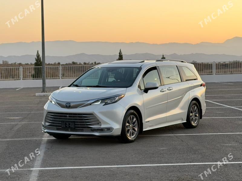Toyota Sienna 2022 - 471 000 TMT - Ашхабад - img 2