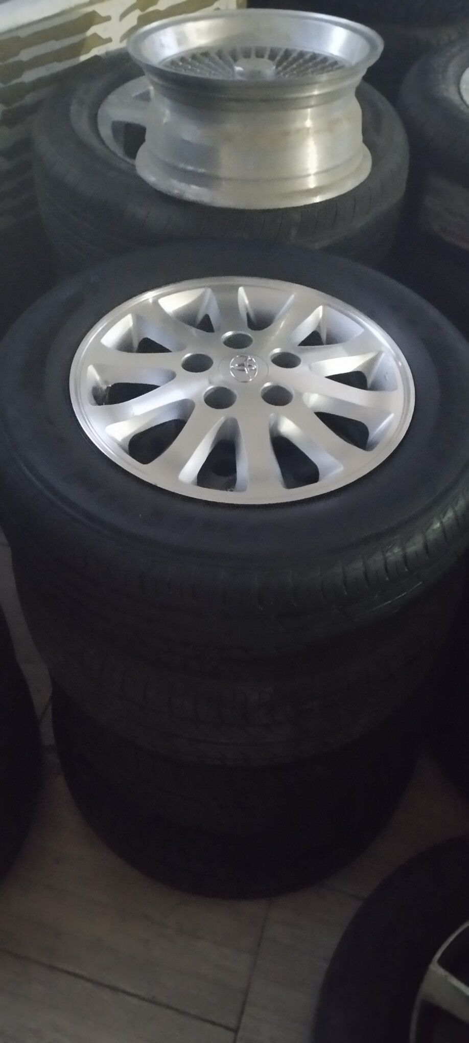 15 Брошка 6 000 TMT - Türkmenabat - img 1