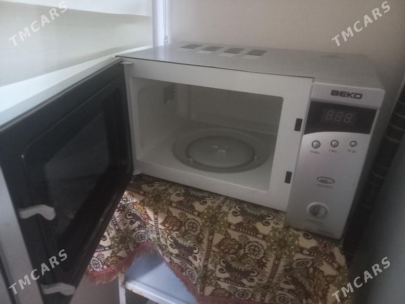 Beko микроволновая печь - Büzmeýin GRES - img 2
