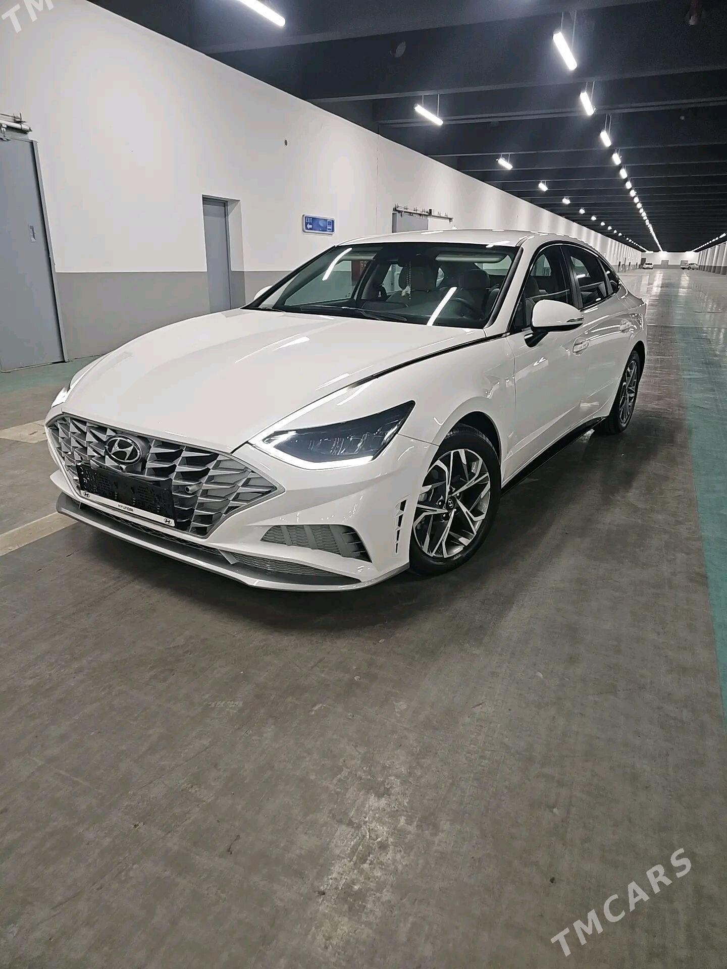 Hyundai Sonata 2022 - 265 000 TMT - Бузмеин - img 1