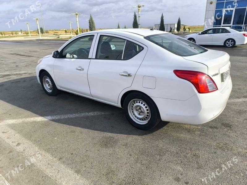 Nissan Versa 2011 - 115 000 TMT - Ашхабад - img 2