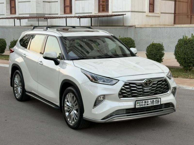 Toyota Highlander 2021 - 550 000 TMT - Ашхабад - img 4
