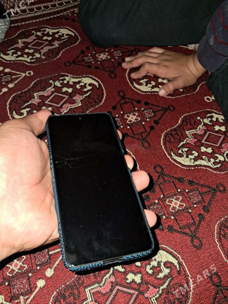 redmi not 11 128 6+2gb - Saýat - img 1