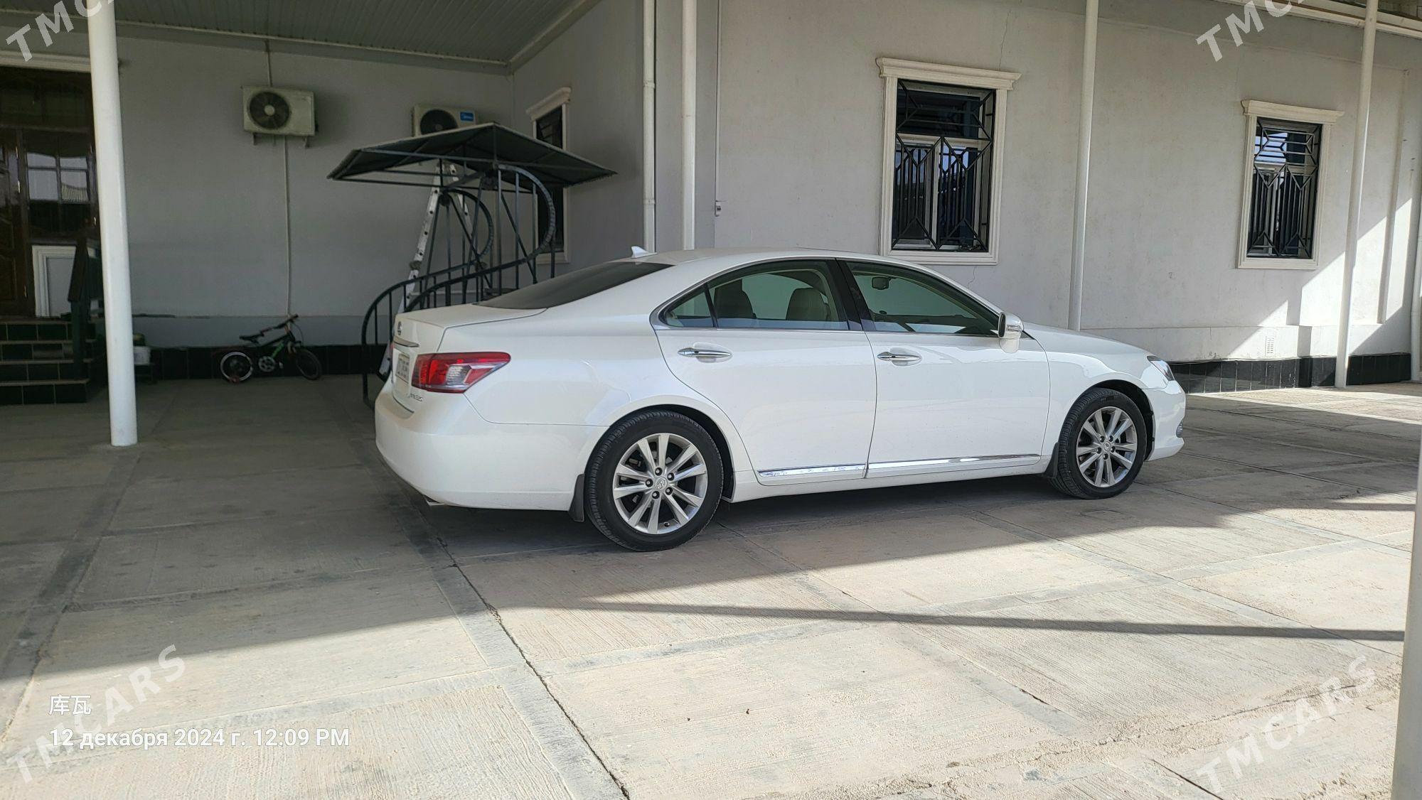 Lexus ES 350 2010 - 250 000 TMT - Мары - img 3