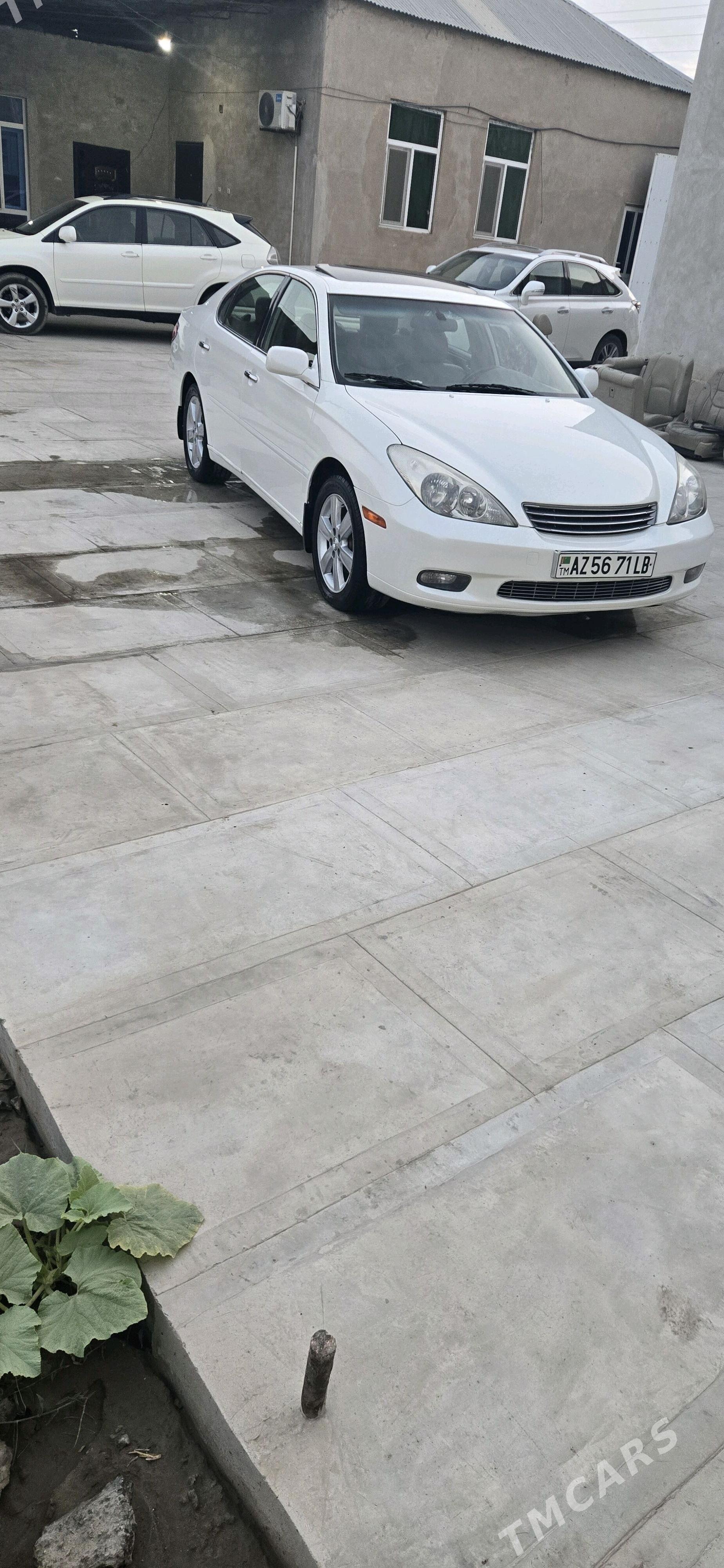 Lexus ES 330 2004 - 180 000 TMT - Фарап - img 2