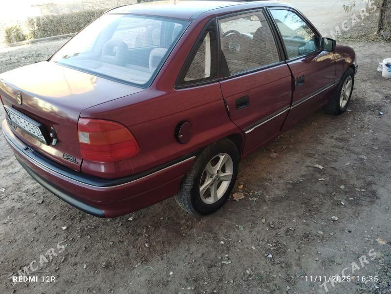 Opel Astra 1992 - 40 000 TMT - Daşoguz - img 4