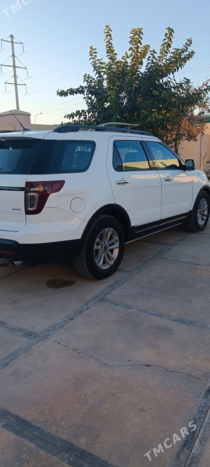 Ford Explorer 2013 - 300 000 TMT - Мары - img 4