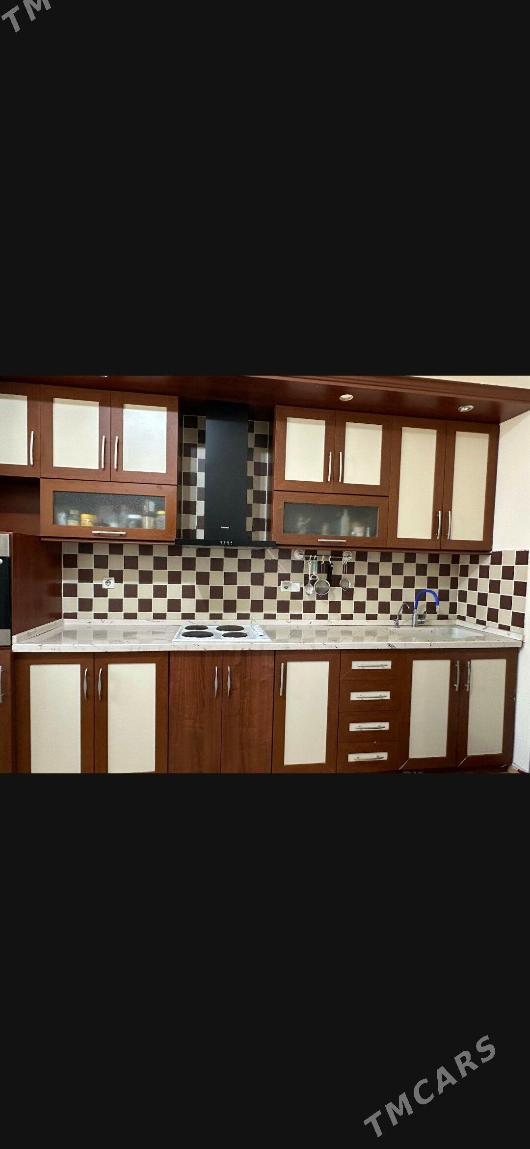 Kuhunny garnitur - ул. Подвойского (Битарап Туркменистан шаёлы) - img 1