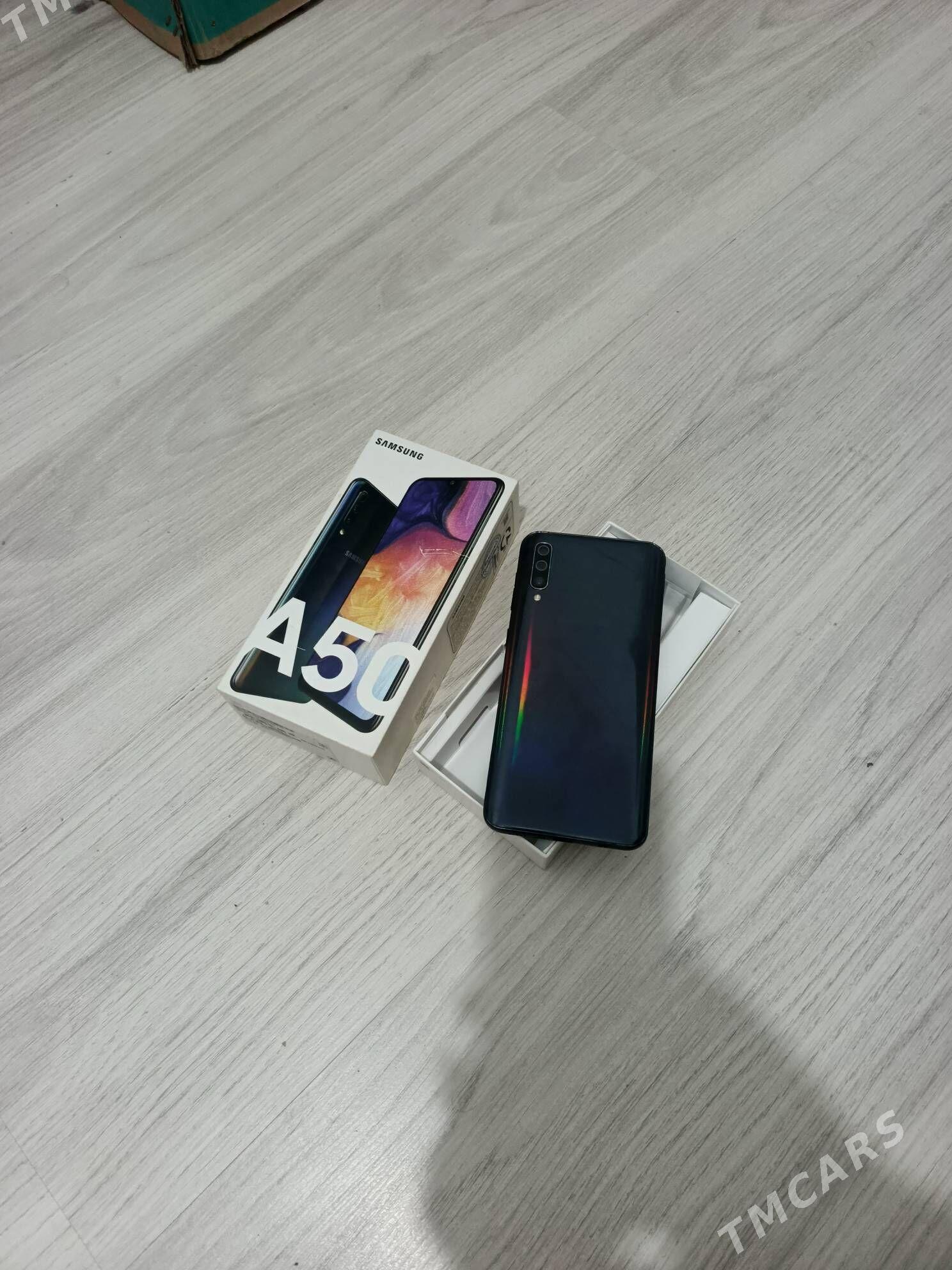 SAMSUNG A50 (TAZE) 4/64 - Балканабат - img 2
