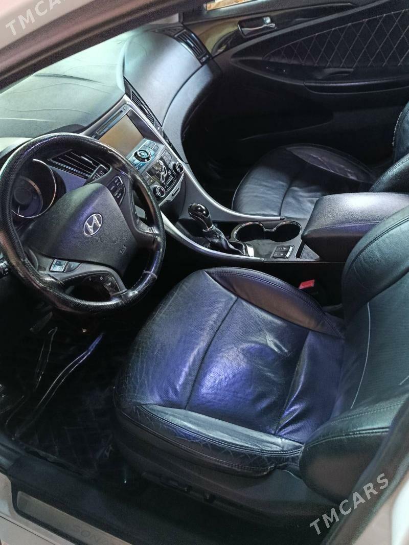 Hyundai Sonata 2010 - 155 000 TMT - Aşgabat - img 4