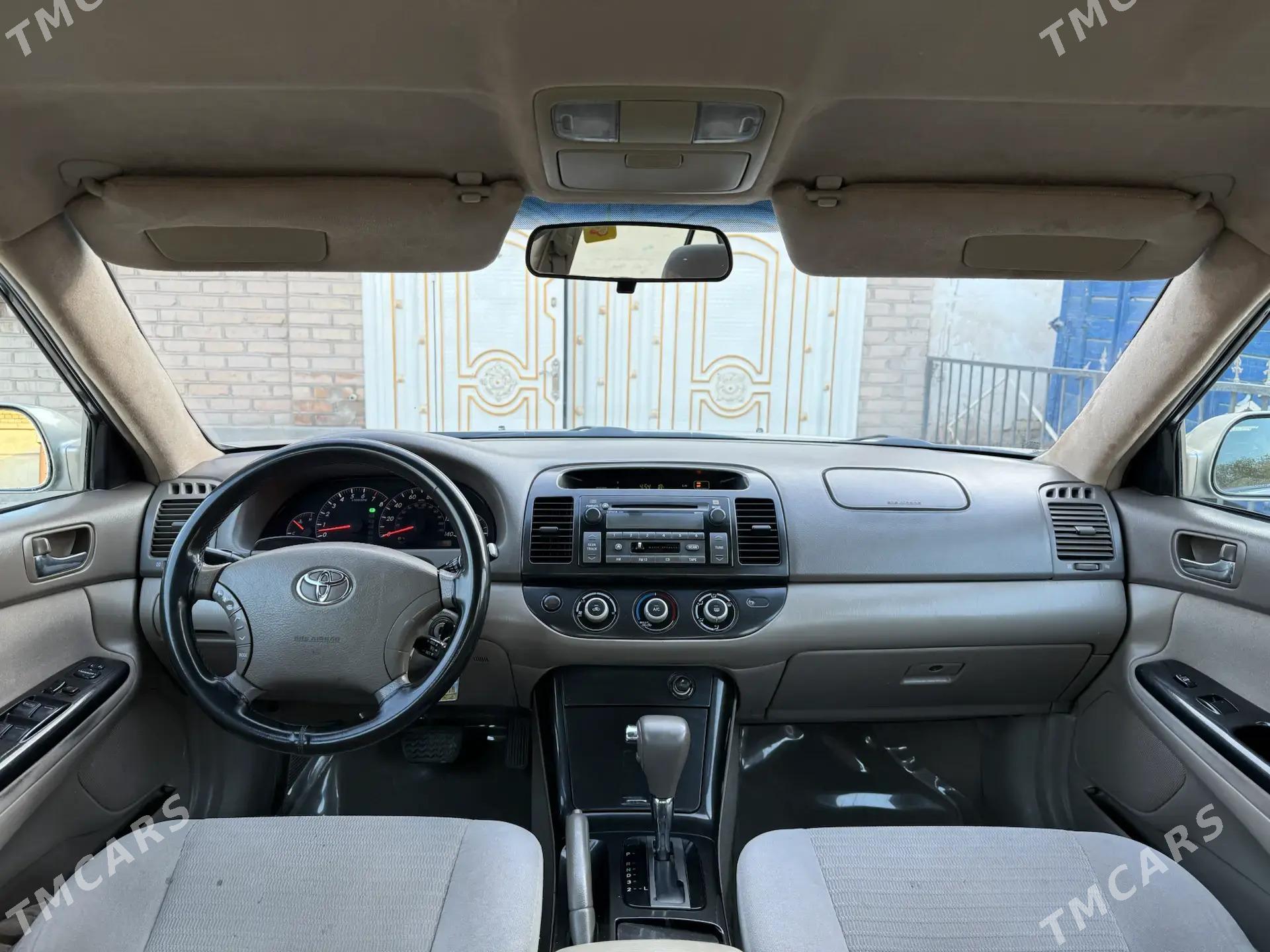 Toyota Camry 2005 - 214 000 TMT - Köneürgenç - img 5