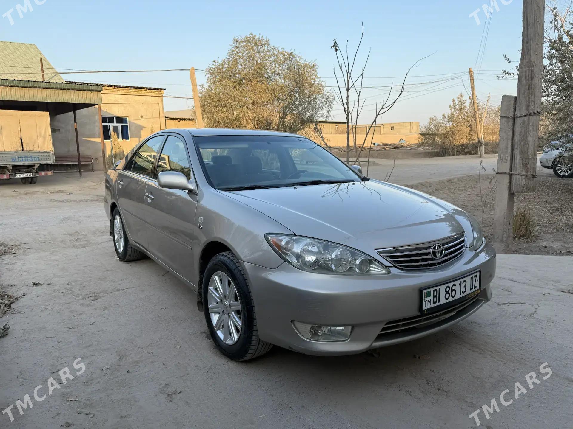 Toyota Camry 2005 - 214 000 TMT - Köneürgenç - img 4